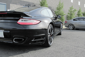 Porsche Turbo on Ohlins Coilovers in front of RRT